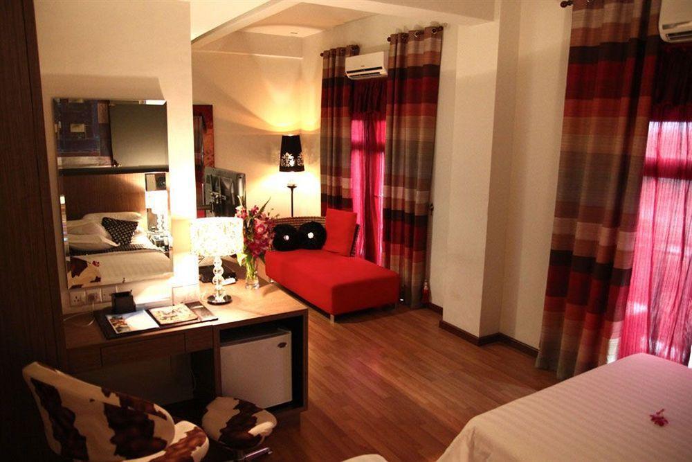 Arenaa Deluxe Hotel Malacca Kültér fotó