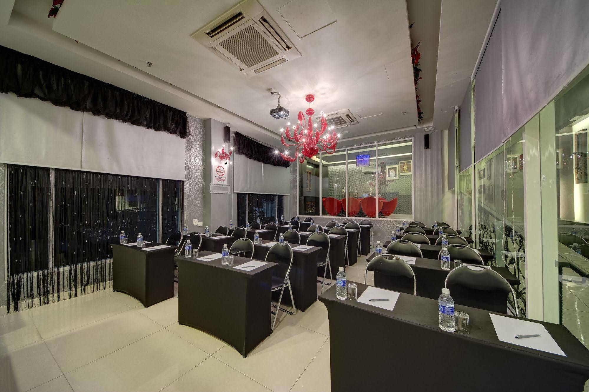Arenaa Deluxe Hotel Malacca Kültér fotó